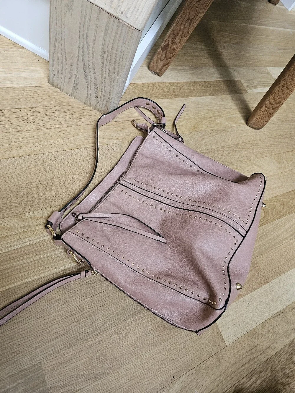 Montana West Concealed Carry Purse Dusty Pink Gold-Studded Faux Leather Hobo Bag